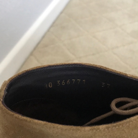 Saint Laurent Lulu Bootie - Picture 4 of 8